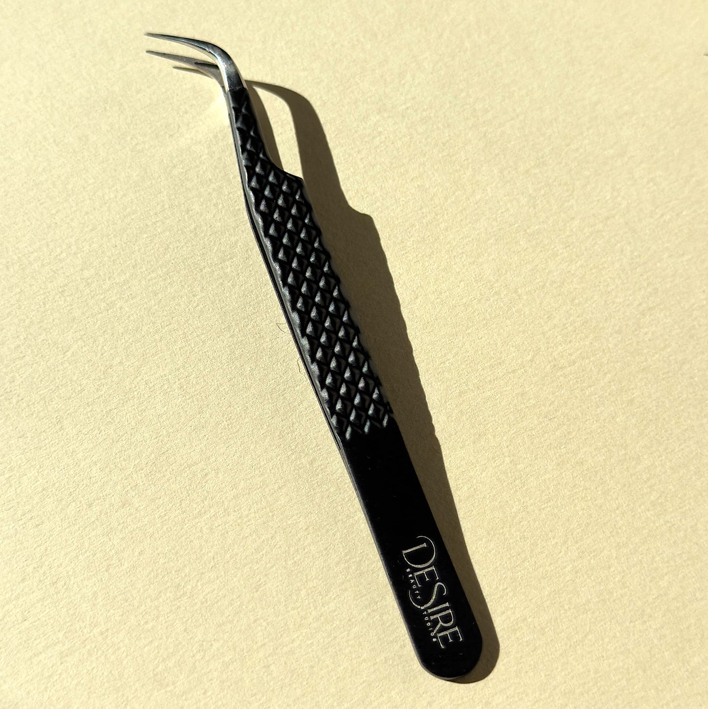 N0. 2 - J CURVED TWEEZER